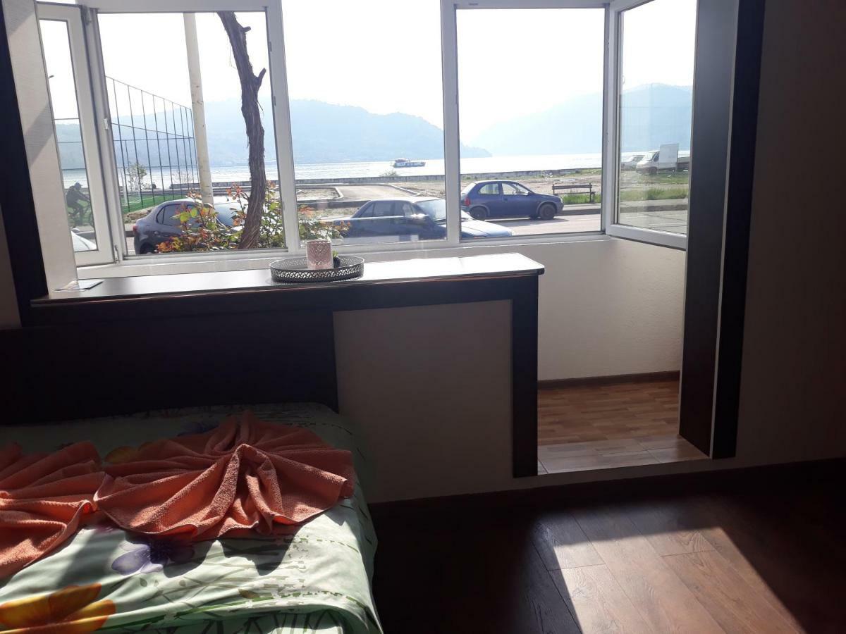 Apartment Ada Kaleh Orşova Exterior foto